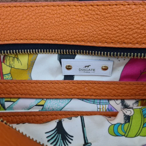 intérieur banane en cuir